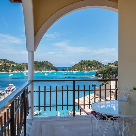 Agaloula Centrally Located Apartments, Lakka Εξωτερικό φωτογραφία